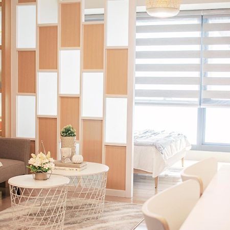 Cozy And Classy Studio Across Airport Terminal 3 ปาไซ ภายนอก รูปภาพ