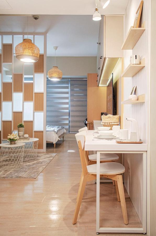Cozy And Classy Studio Across Airport Terminal 3 ปาไซ ภายนอก รูปภาพ